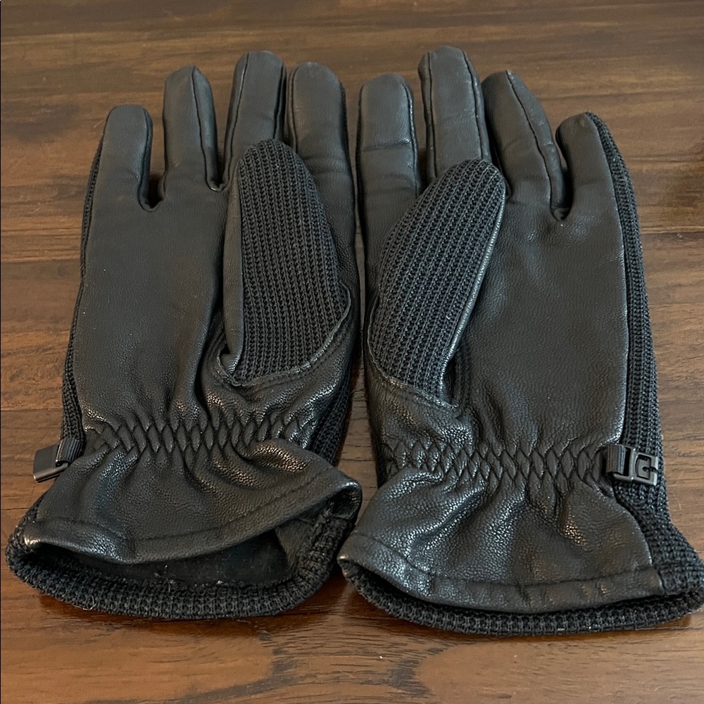 Spyder Black Knit and Leather Gloves with Embroidered Spyder Logo, Size Medium - Picture 3 of 10
